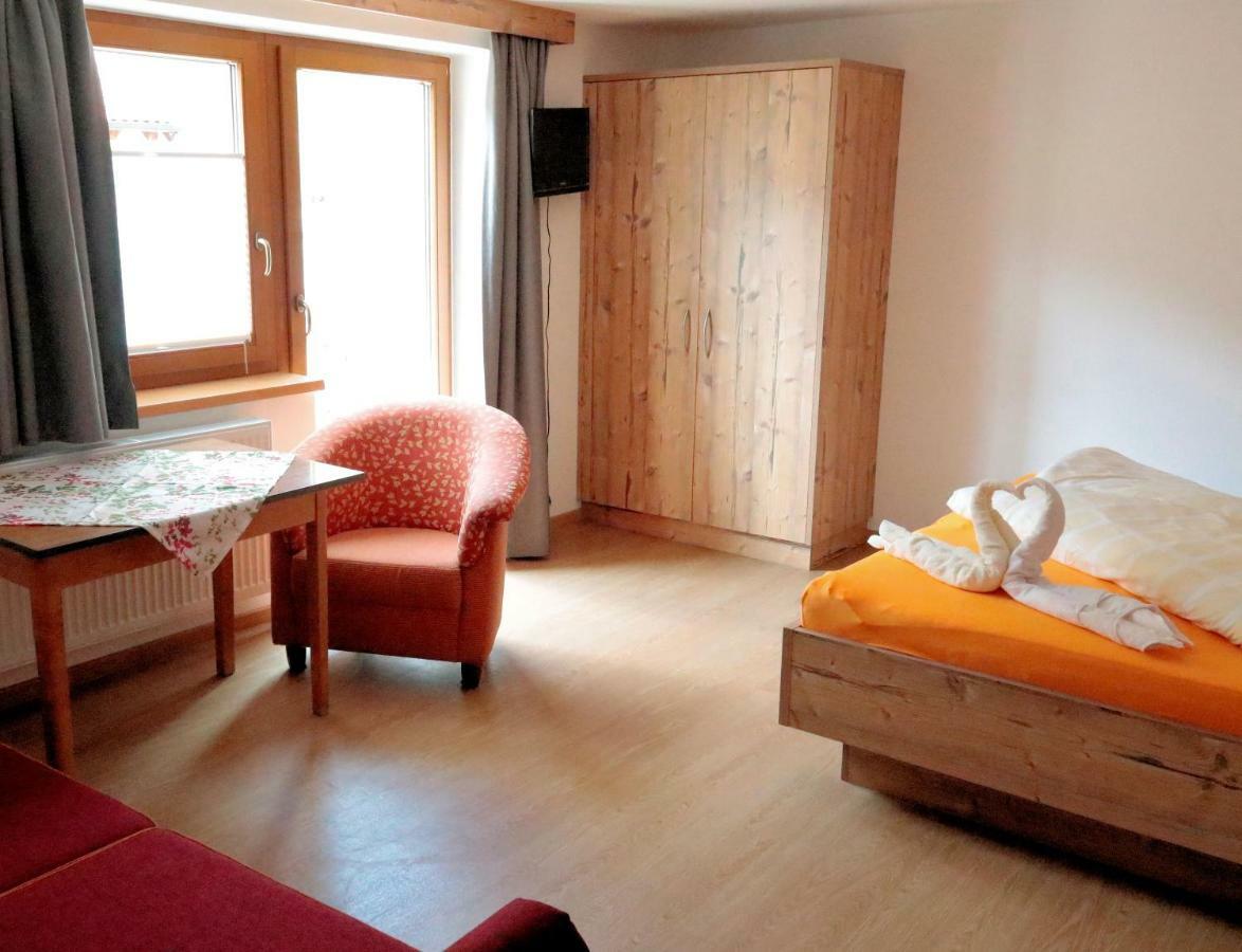 Haus Soldanella Lägenhet Vent Exteriör bild