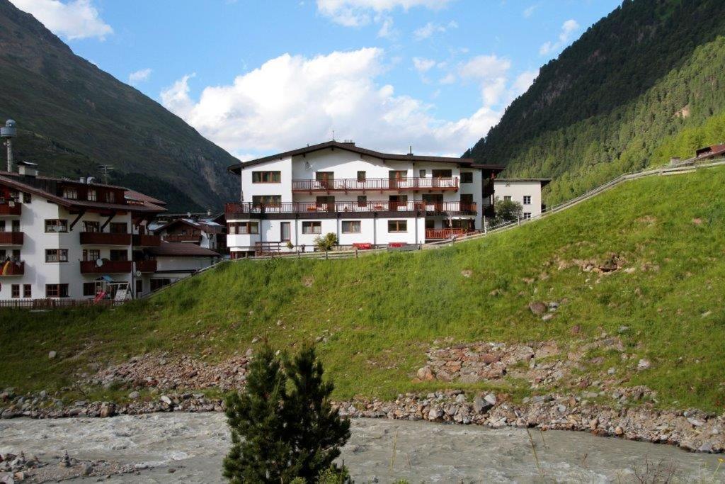 Haus Soldanella Lägenhet Vent Exteriör bild